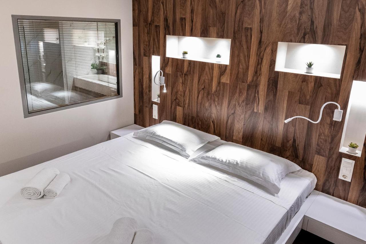 Mj Luxury Suites 아테네 외부 사진